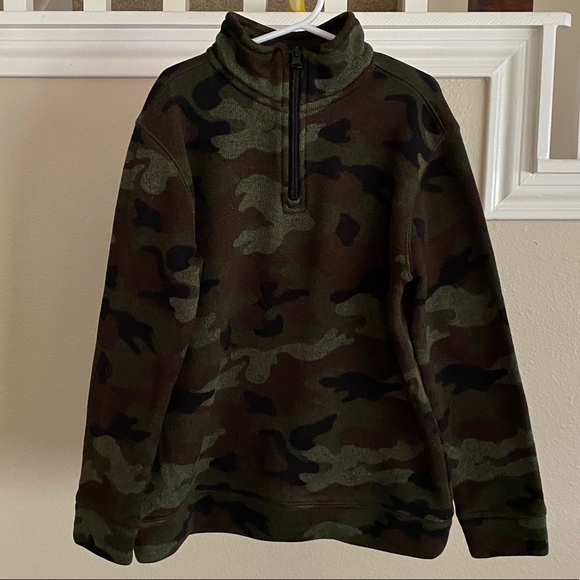 Boys Old Navy 3/4 Zip Camo Pullover - Picture 2 of 10